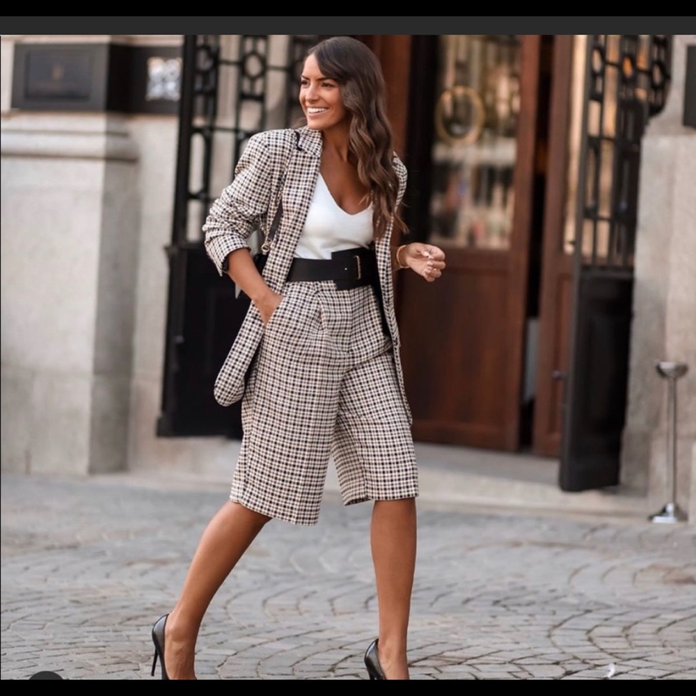 Zara houndstooth short